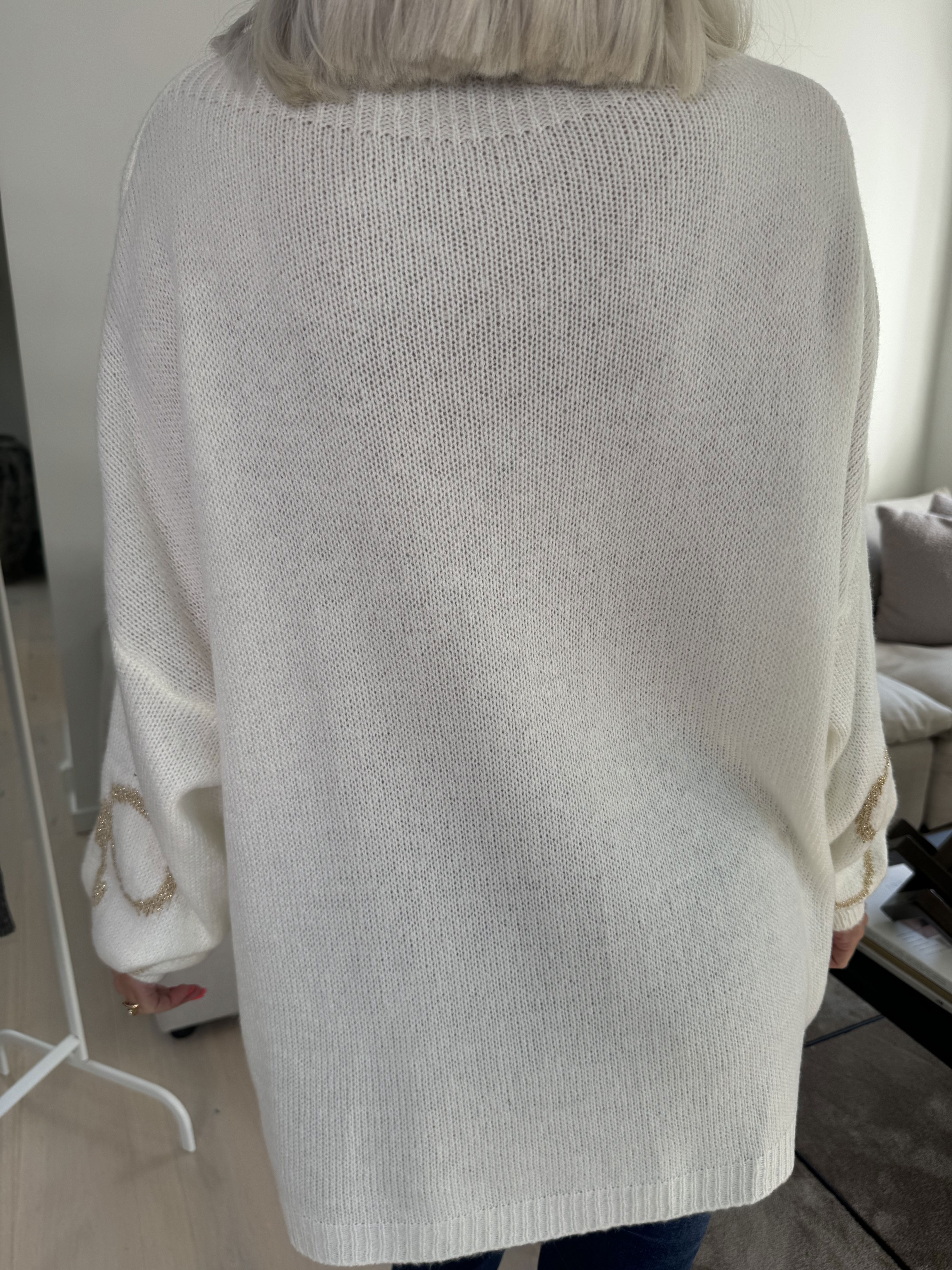 Ruby - Striktrøje med uld og sløjfe i guldtråde